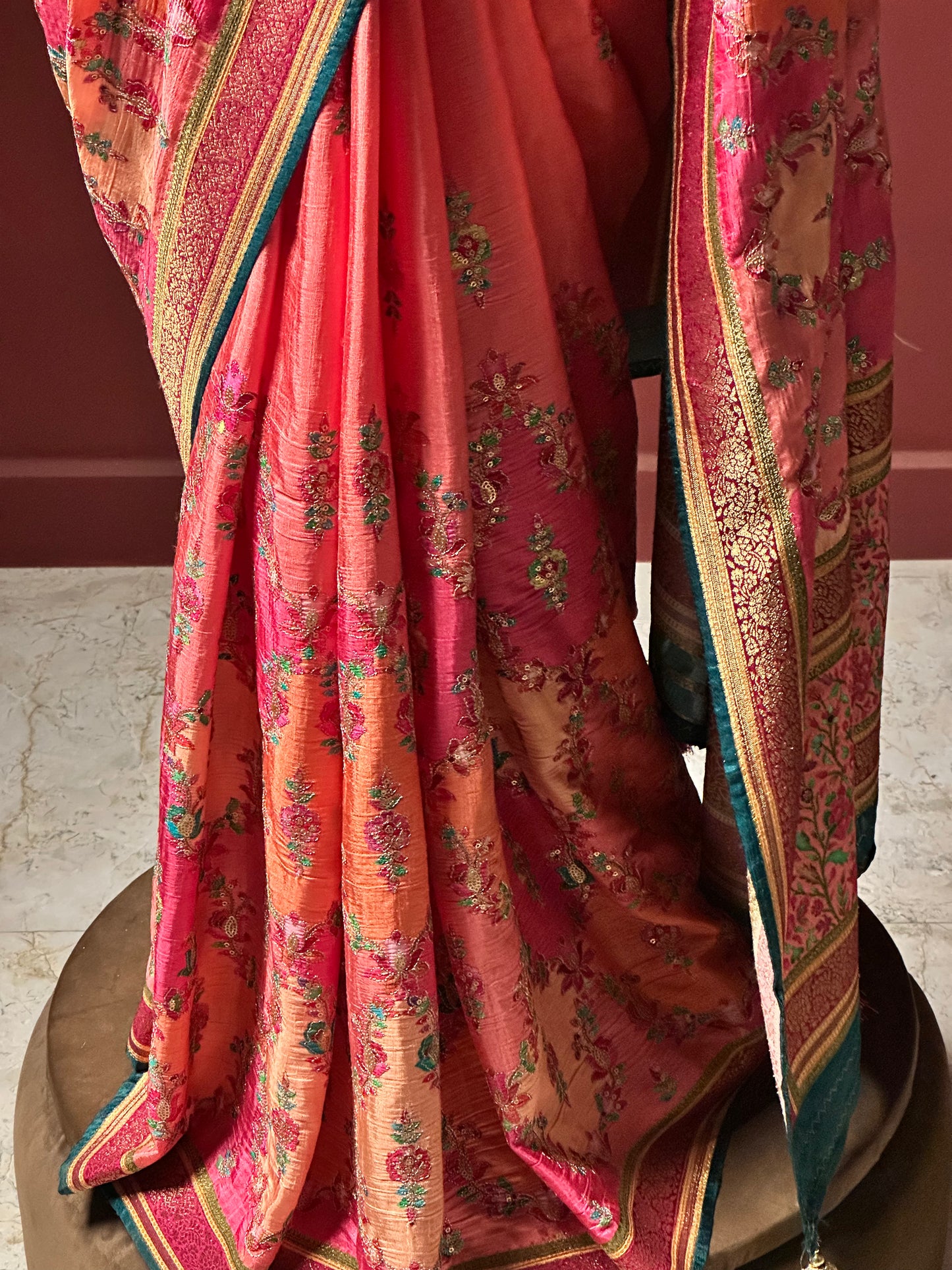 Pink Kashmiri Aari Work Silk Saree | Floral Jaal Embroidery